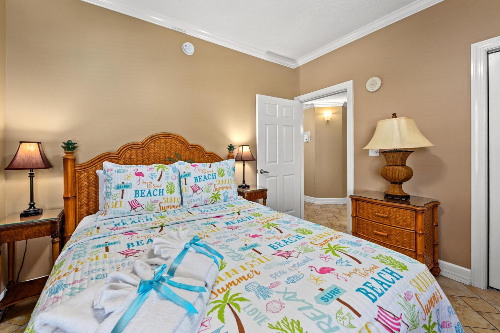 Gulf Front Master Bedroom! 2 Pools & Hot Tubs! Sleeps 8! بنما سيتي بيتش المظهر الخارجي الصورة